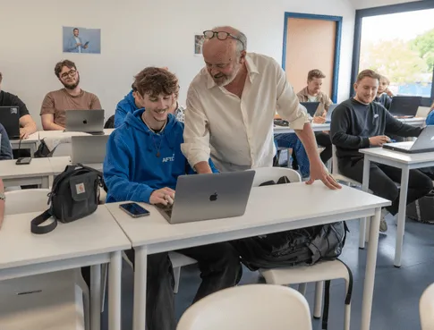 Et si tu devenais technicien systèmes et réseaux ? 