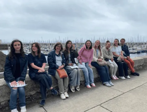 Former les professionnels du tourisme de demain, sur le terrain !