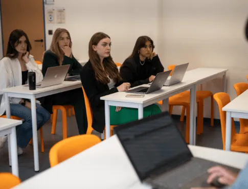 Ce que tu apprendras en te formant à la comptabilité
