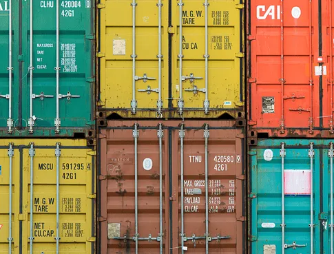 Blockchain & traçabilité : garantir l’authenticité des produits transportés