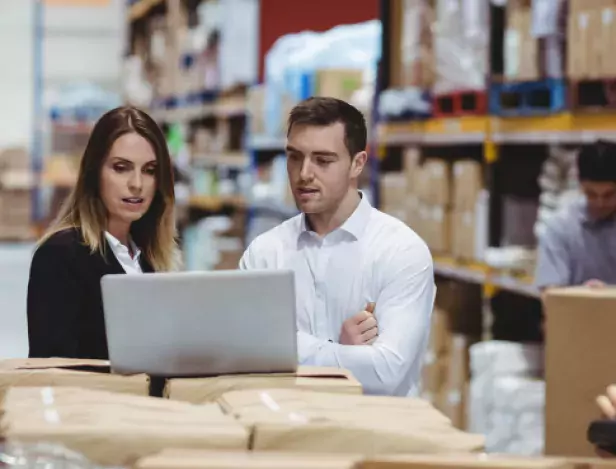 métiers-AFTEC-LAVAL-ecole-de-commerce-BTS-GTLA-Gestion-du-Transport-et-Logistique-Associée-1