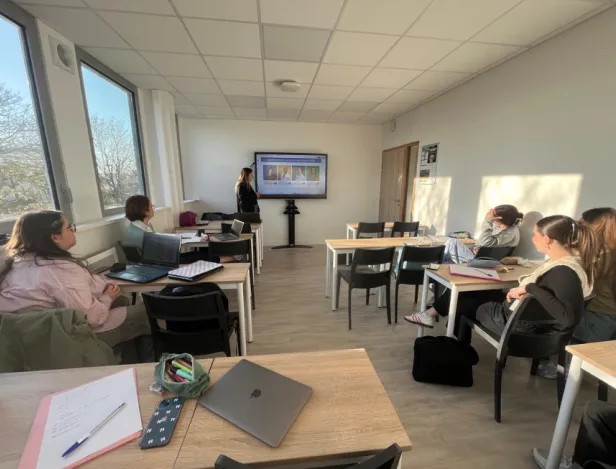 bts-communication-réalise-campagne-communication-octobre-rose