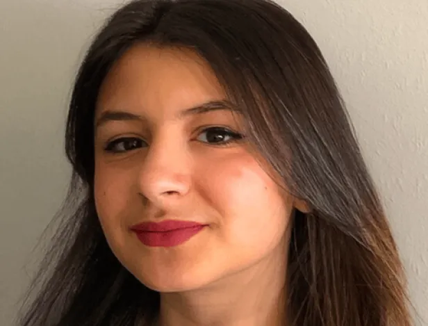 louise-etudiante-bts-mco-aftec-rennes