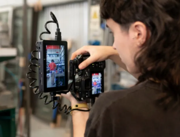 ecole-commerce-AFTEC-vidéaste-tournage