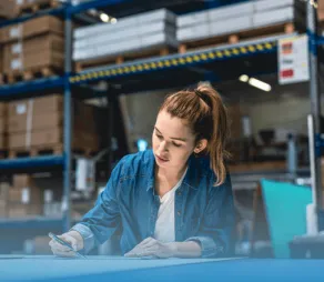 visuel-formation-bachelor-logistique-et-transport-aftec